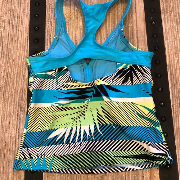 Tankini - Picture 2 of 3